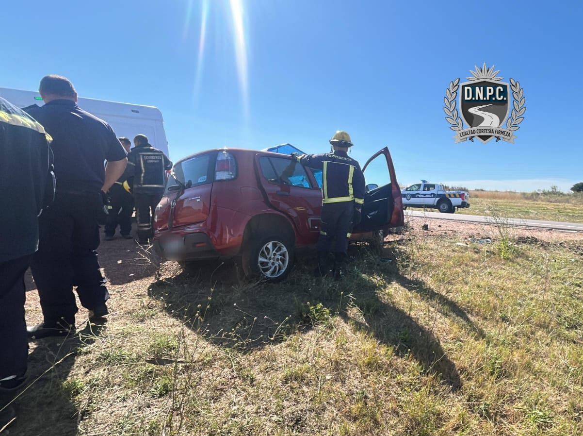 Accidente de tránsito en Ruta 8 a la altura de Villa Serrana
