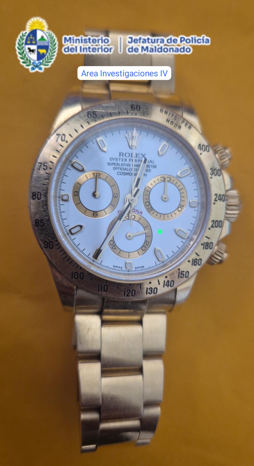 Reloj Rolex recuperado por la Policía en La Barra, Maldonado (foto provista por Policía)