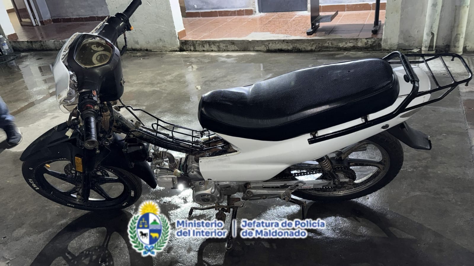 Operativo del PADO II en Maldonado: recuperación de motocicleta hurtada