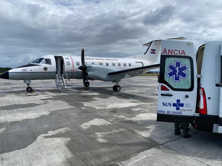 Aeronave C-120 “Brasilia” de la Fuerza Aérea Uruguaya realizó un traslado sanitario desde Brasil a Montevideo.
