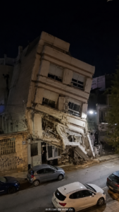 Milagro en Valencia: un edificio se derrumbó por completo y nadie resultó herido