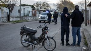 Adolescente de 16 años fue formalizado tras intentar robar una moto en barrio 4H