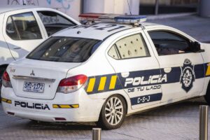 Violento choque en San Carlos: joven de 19 años sufrió doble fractura en una pierna