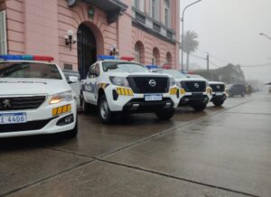 Incendio de auto en Punta del Este: formalizaron a un hombre y responsabilizaron a una adolescente